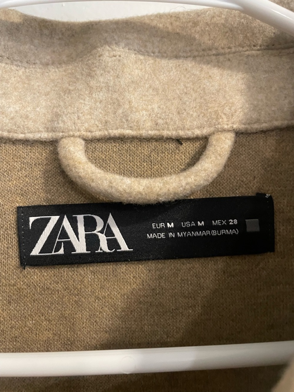 Zara Women’s Soft Oversized Jacket with Snap Pockets Medium Neutral Minimalist - Picture 2 of 9